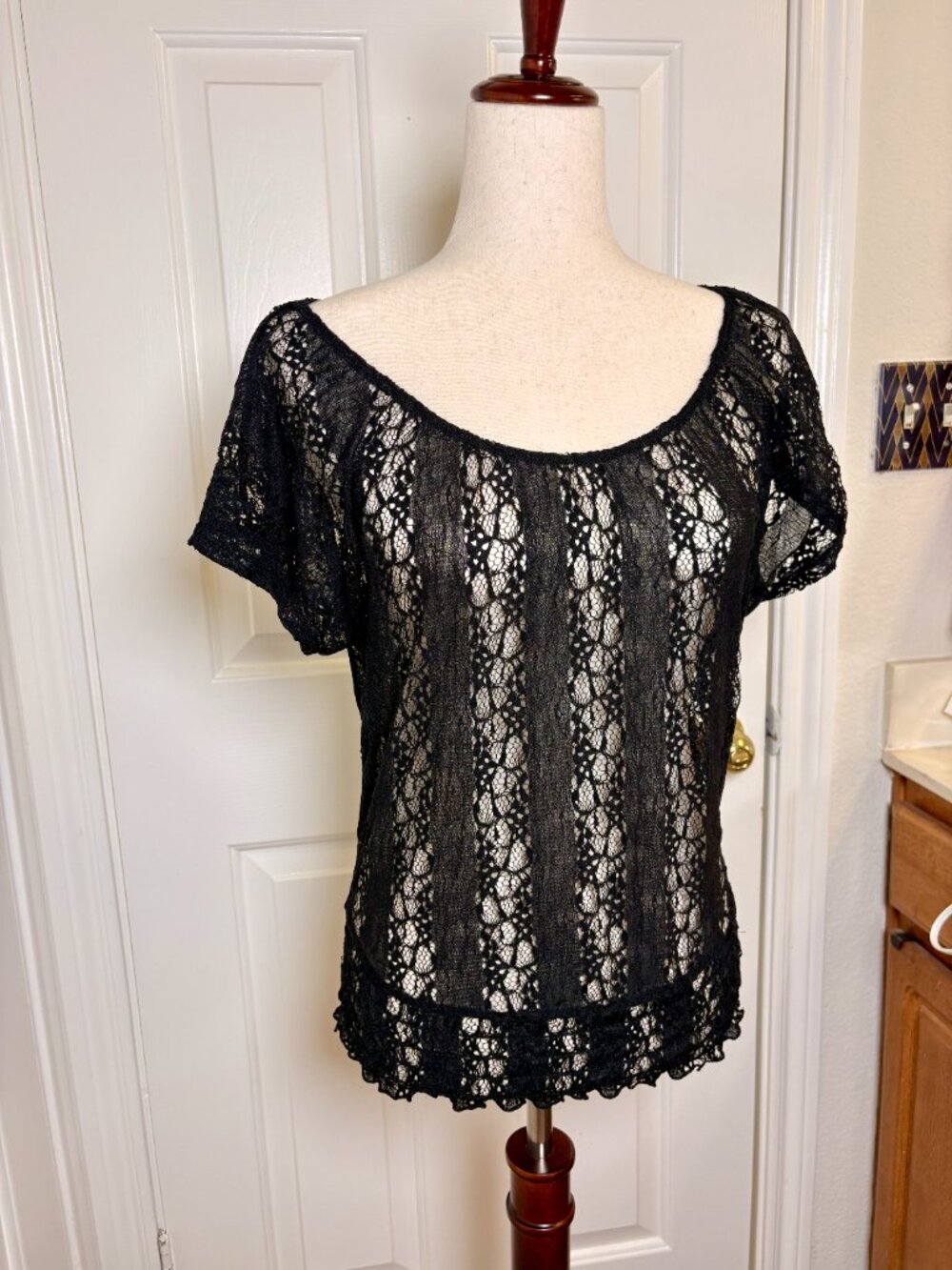 Black Sheer Lace Short Sleeve Top Romantic Goth Coquette Boho Large - Picture 3 of 5